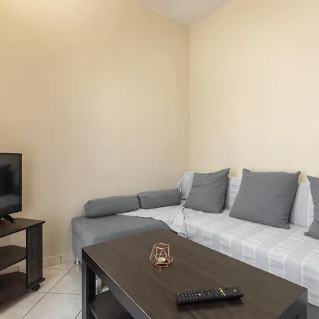 Nobbi Centre Apartments, By Zantewize Zakynthos Town