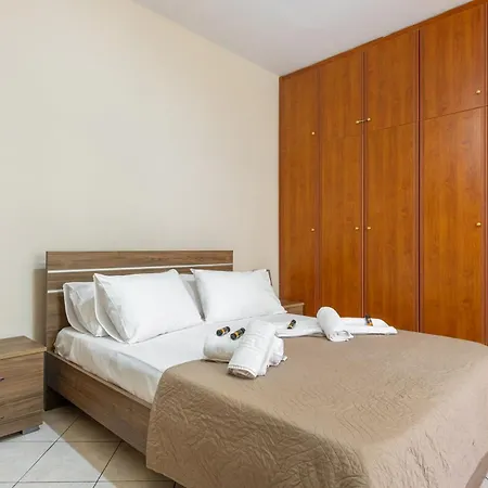 Nobbi Centre Apartments, By Zantewize