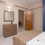 Nobbi Centre Apartments, By Zantewize Apartment Zakynthos